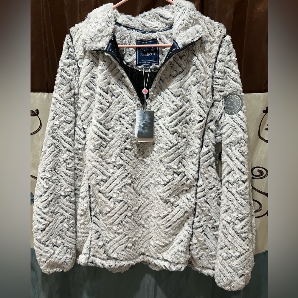 Simply Southern Gray Fuzzy Pullover Jacket